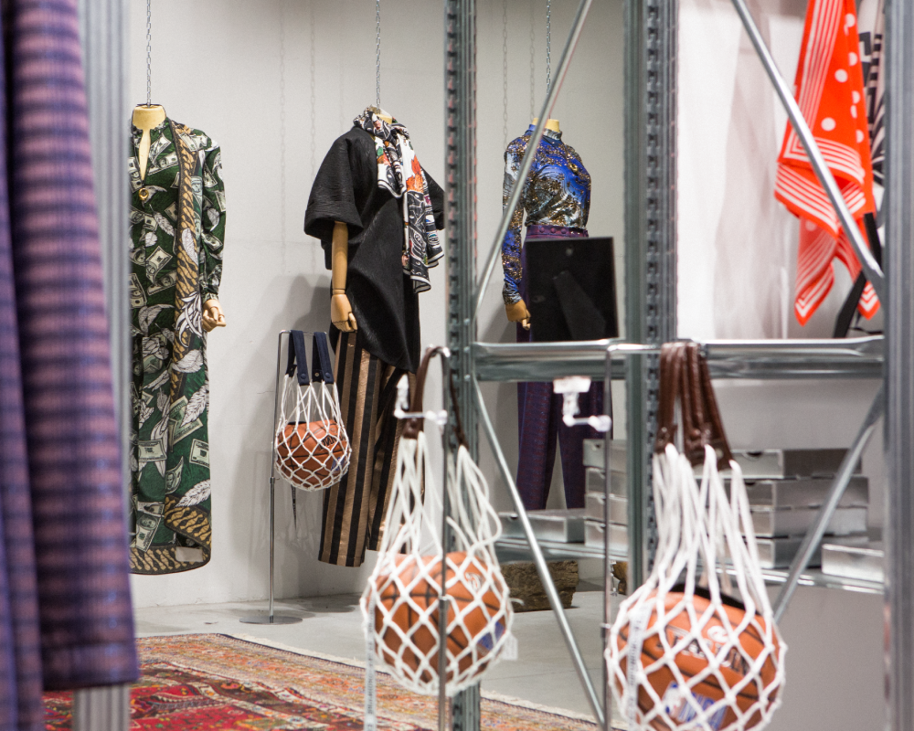 JEAN-PAUL LESPAGNARD / EXTRA-ORDINAIRE SHOP