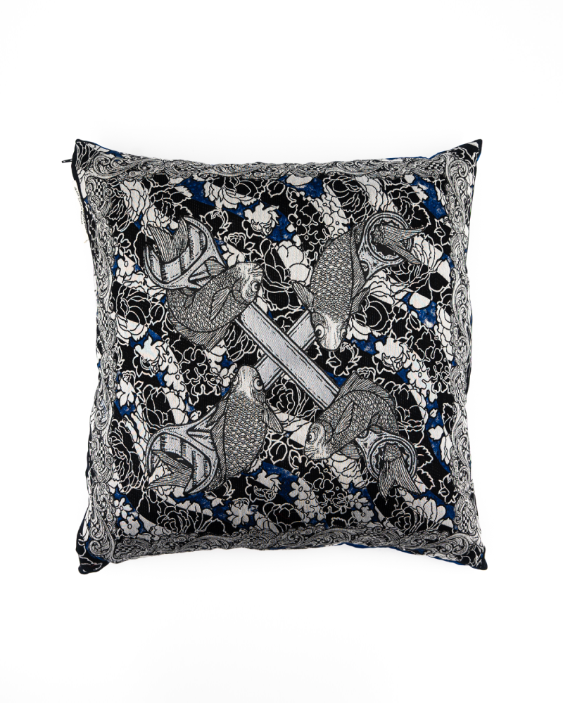 JEAN-PAUL LESPAGNARD x EXTRA-ORDINAIRE / JACQUARD CUSHIONS