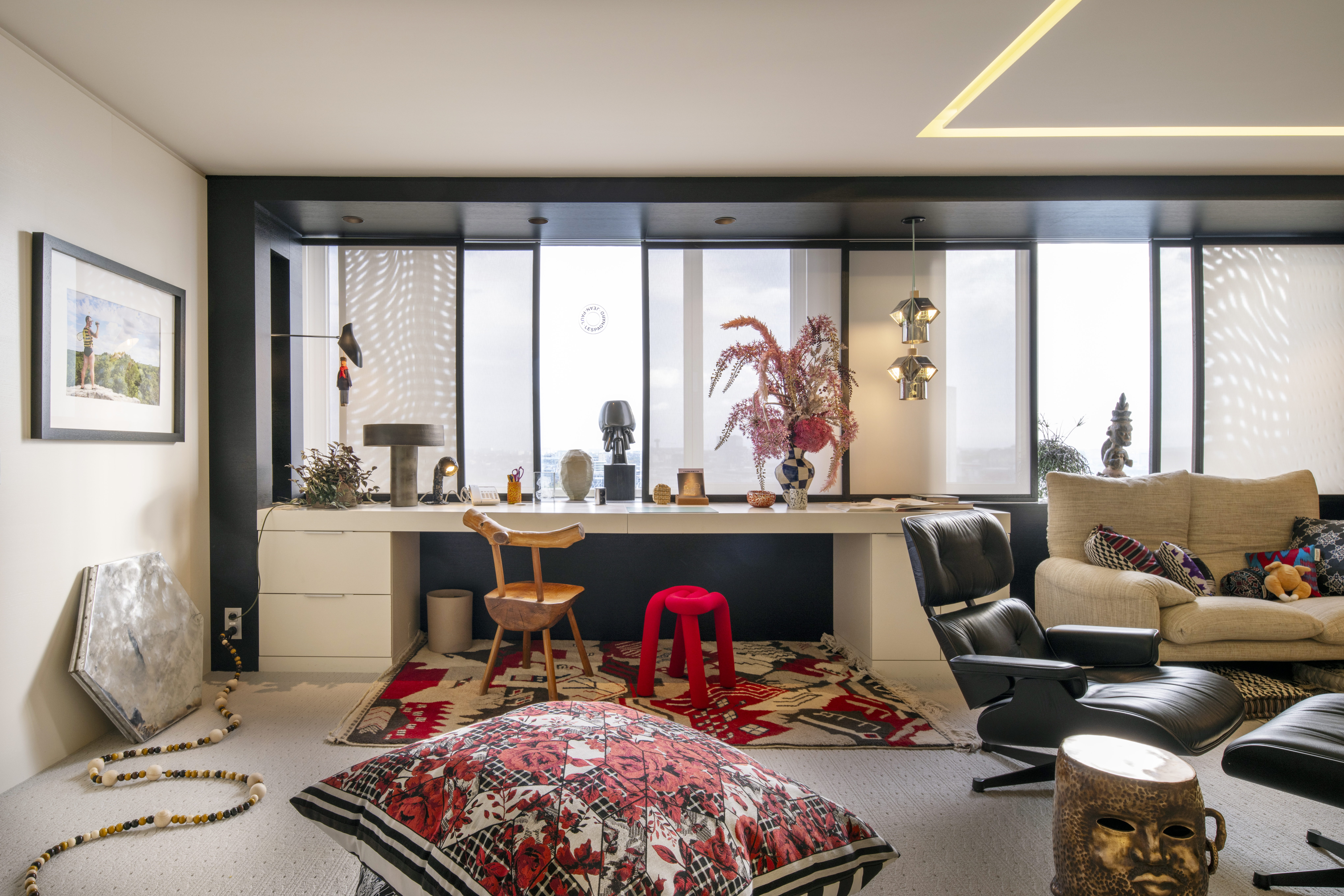 JPL SUITE EXPERIENCE / AN ABODE WITH A VIEW